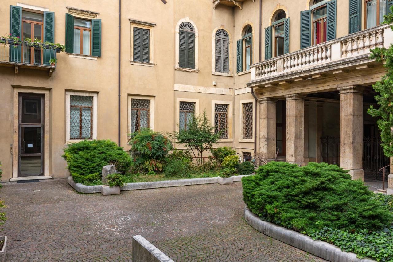 Antica Residenza Adua Apartment Verona Exterior photo